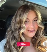 Une image de selfie avec un nœud rouge sur un fond extérieur ensoleillé.