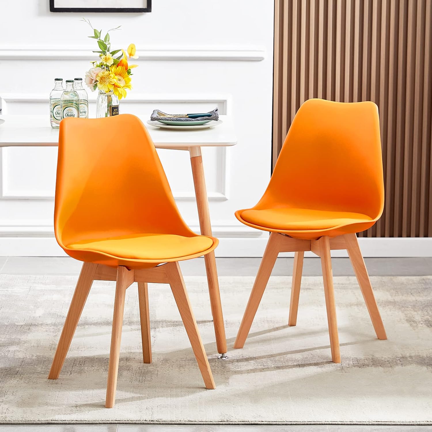EGGREE - Lot de 4 chaises scandinaves - bois hêtre, rembourrées, orange