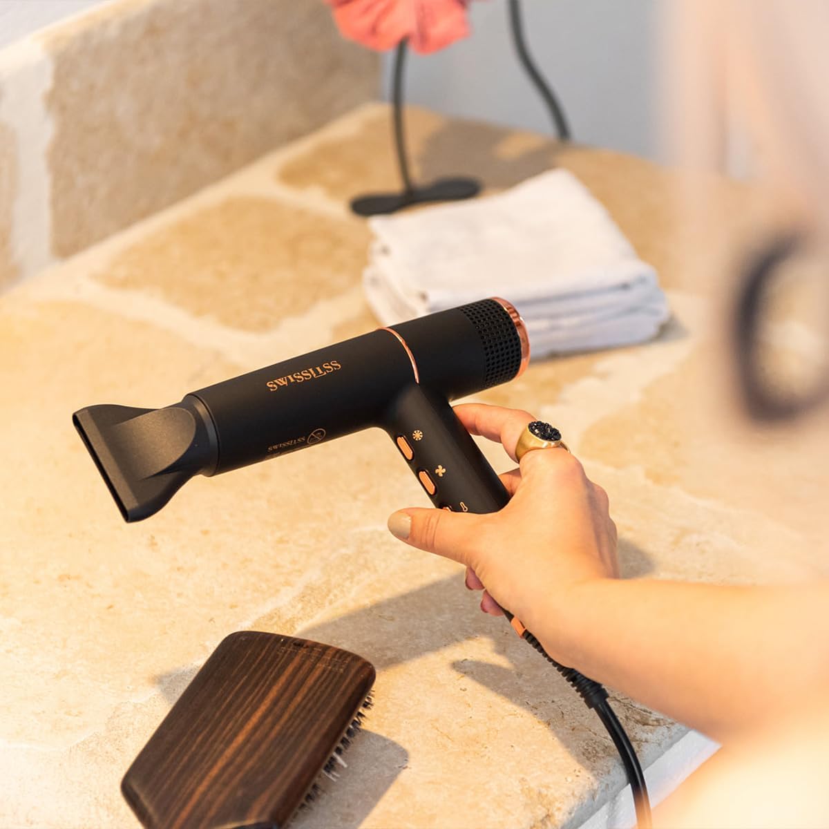 Sèche-cheveux - Cloud Edition - brushless 110000tr/min, 1800-2000W