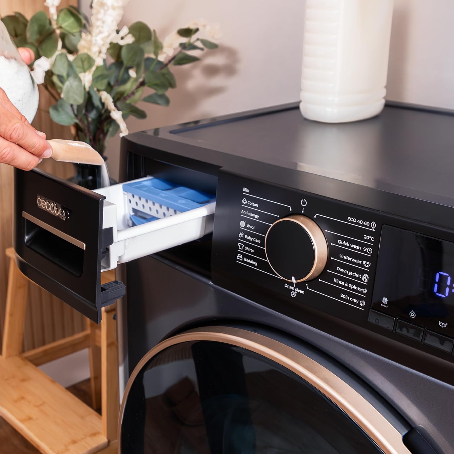 Cecotec - Bolero Dresscode 7610 - 7kg, 1400tr/min, Classe A, Vapeur - 7610