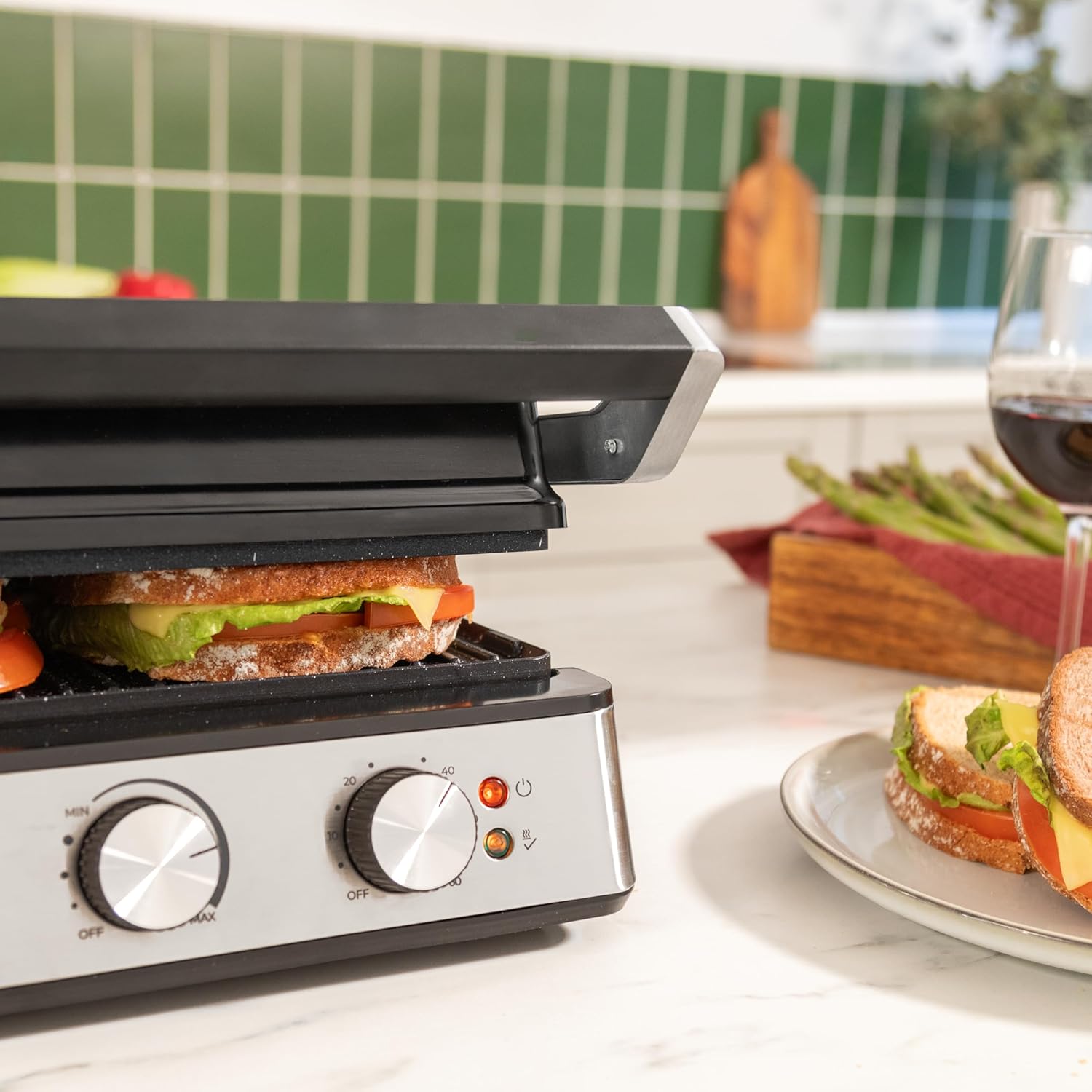 Cecotec - Rock'nGrill Blaze - 29x23cm - 2400W, ouverture 180°, RockStone