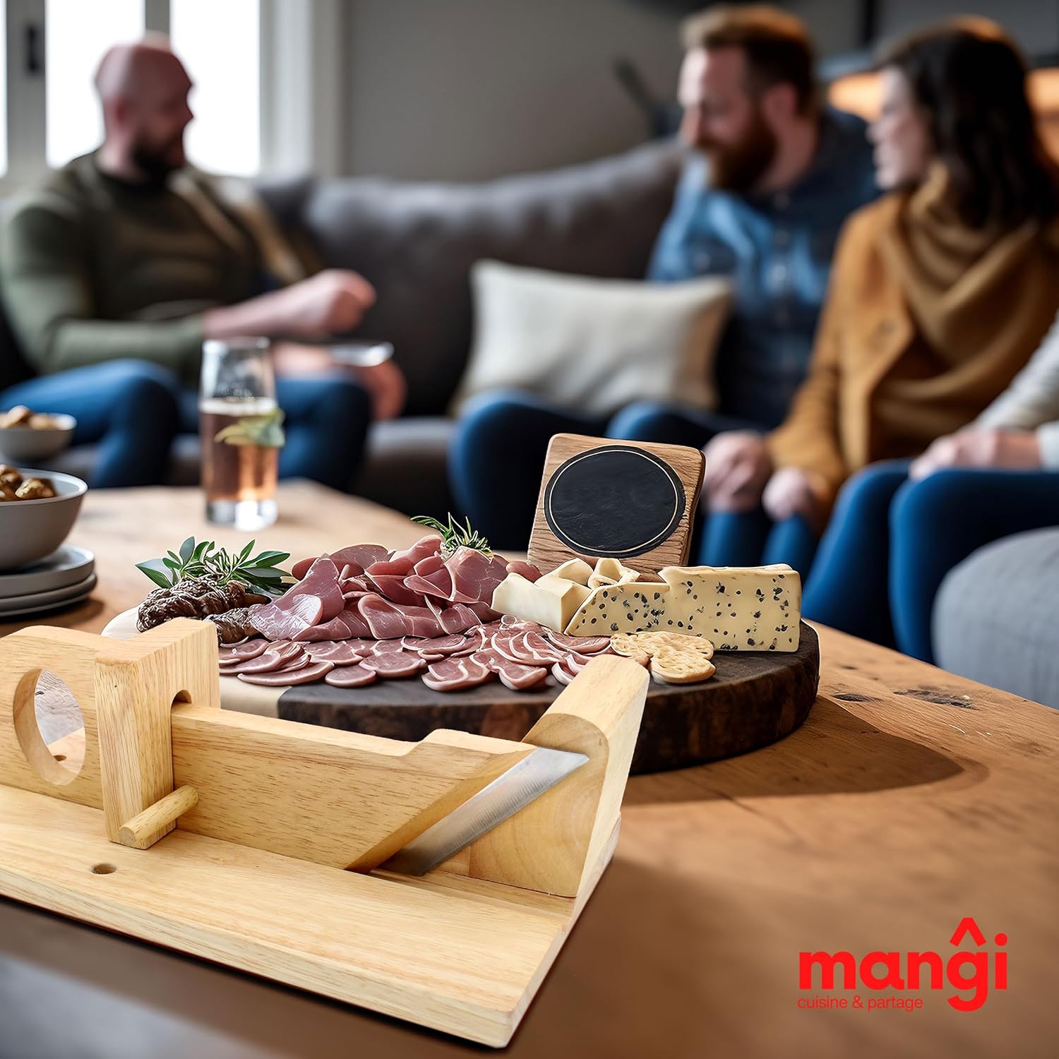 Mangi - trancheuse à saucisson bois éco-responsable - apéro