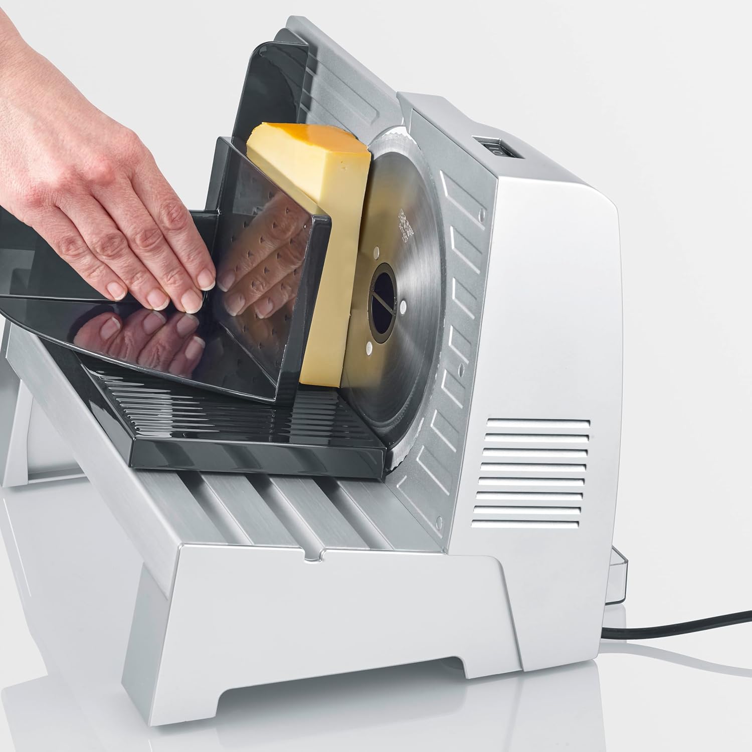 Severin - trancheuse AS série - 150W inox - découpe fine et épaisse - AS 3917