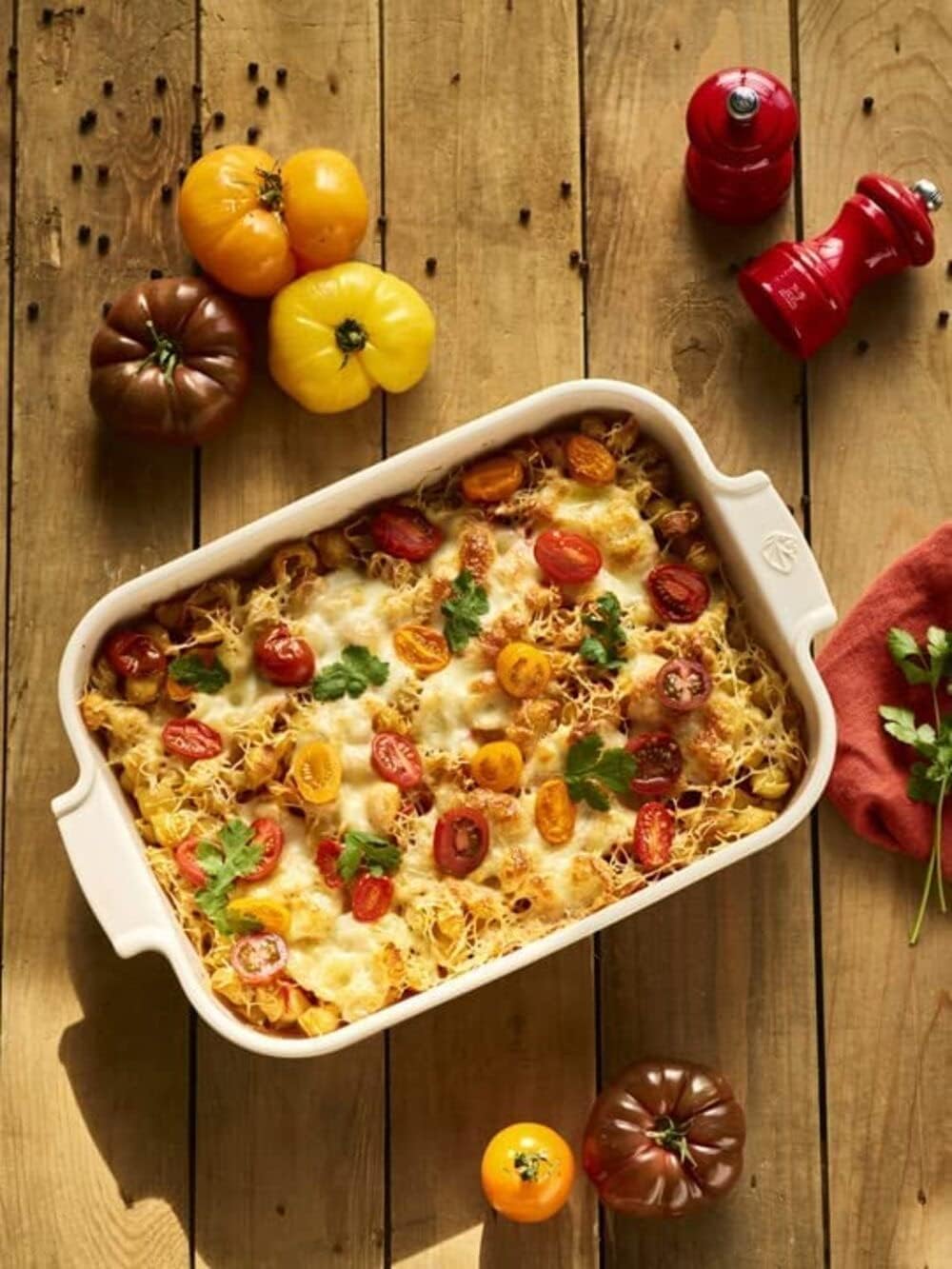 Peugeot - plat en céramique 40x27,2x8,3 cm 5,2L noir satin