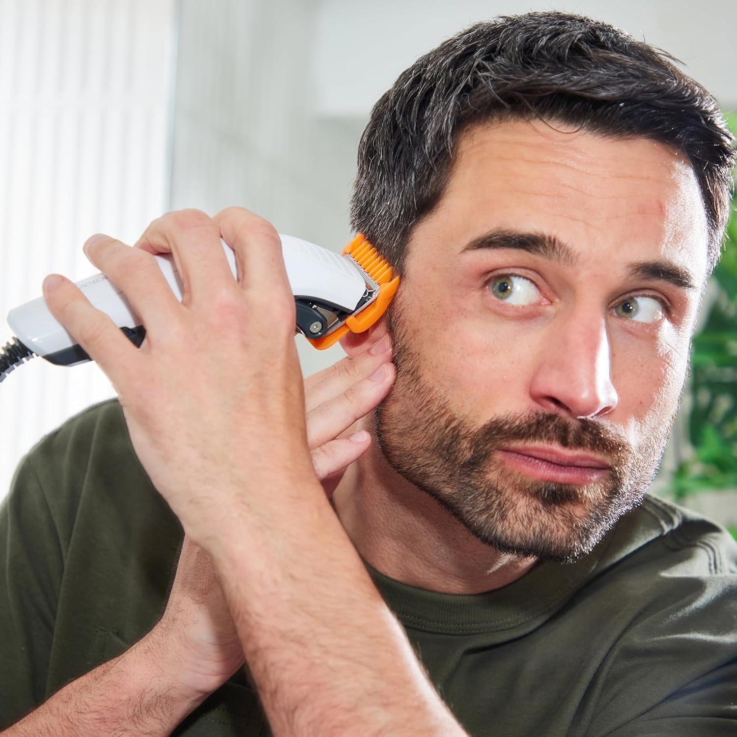 Remington - tondeuse cheveux série ColorCut - lames inox, 11 sabots - HC5035