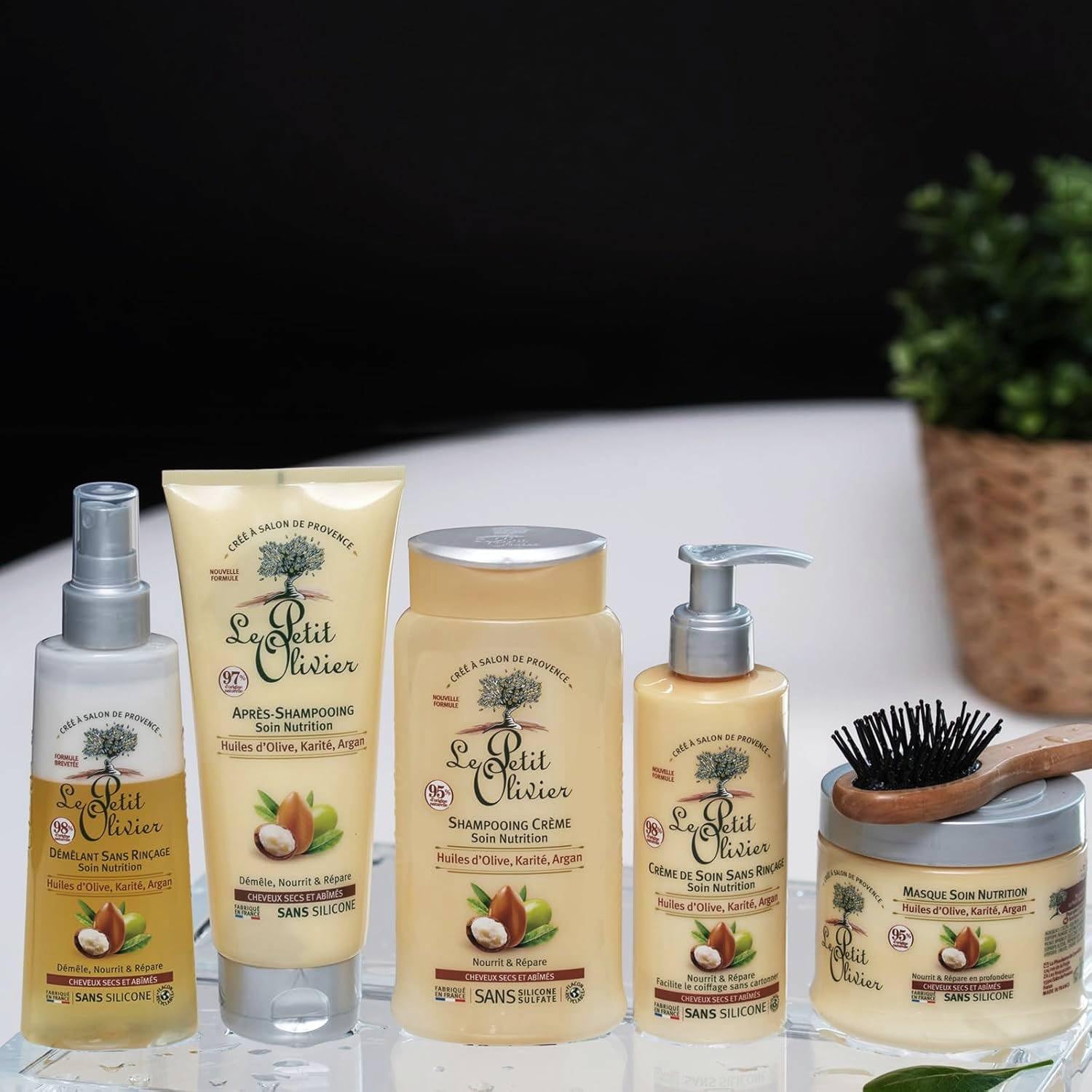 Le Petit Olivier - Spray démêlant nutrition 150ml - huiles naturelles, sans silicone, cheveux secs