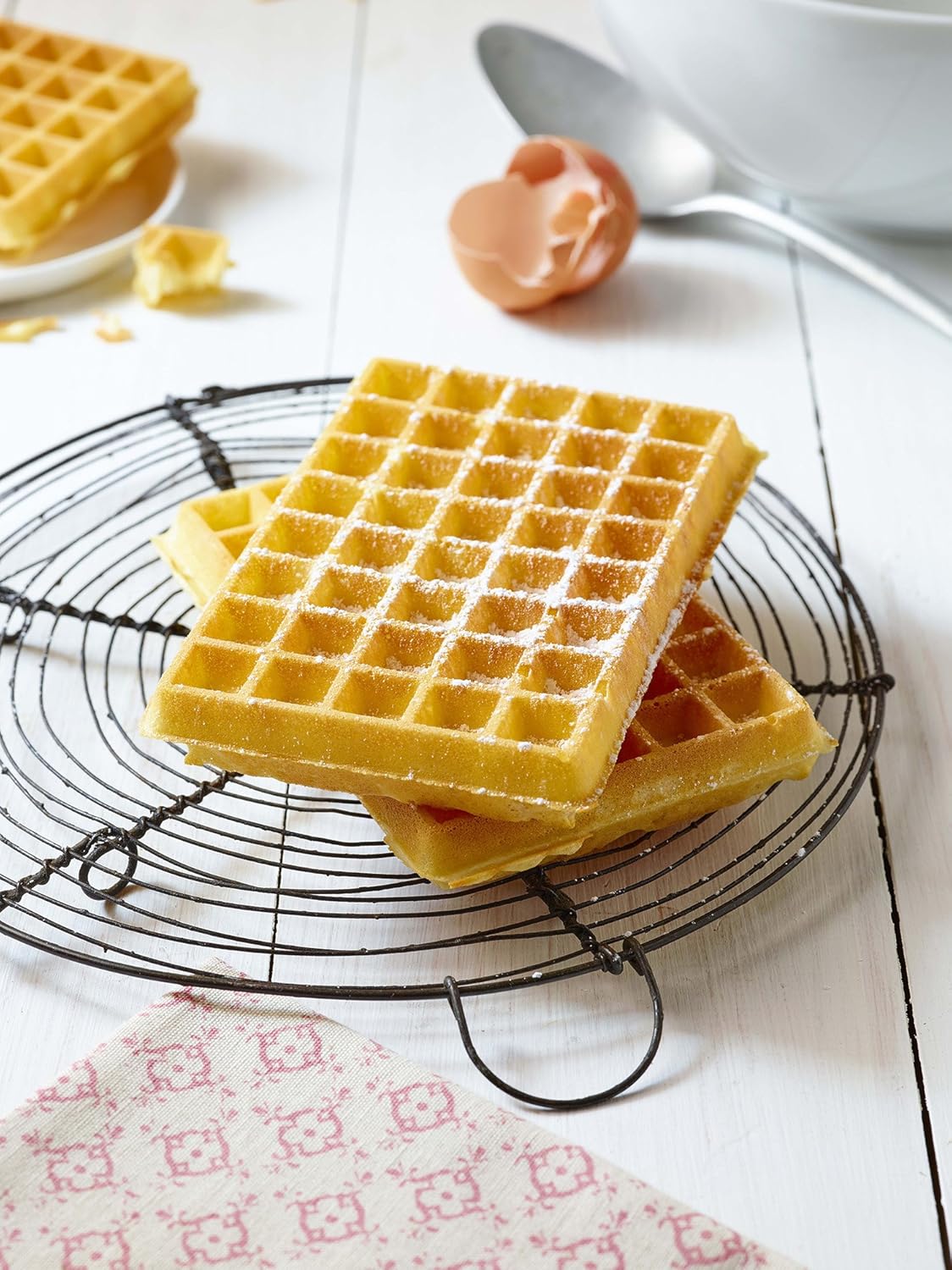 LAGRANGE - Gaufrier Premium - 1200W, plaques amovibles, réversible, nettoyage facile - 019122